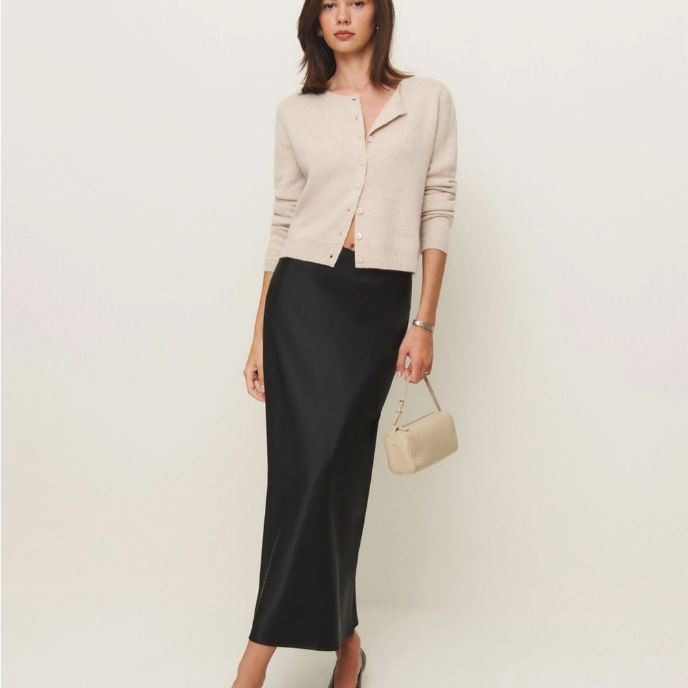 Reformation Layla satin skirt size 8